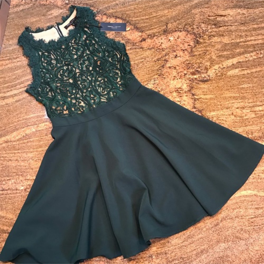 Romeo + Juliet Couture skater cocktail dress